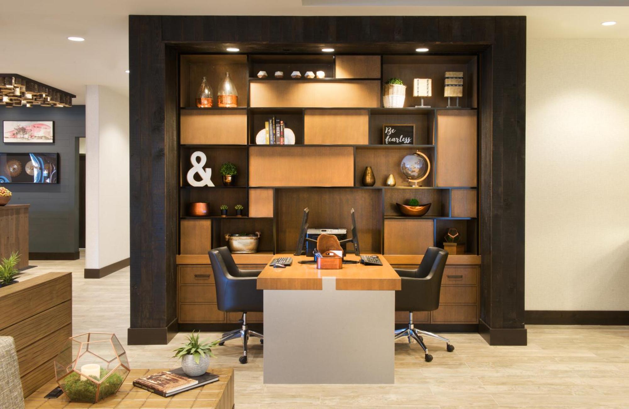 Springhill Suites By Marriott Bend Dış mekan fotoğraf