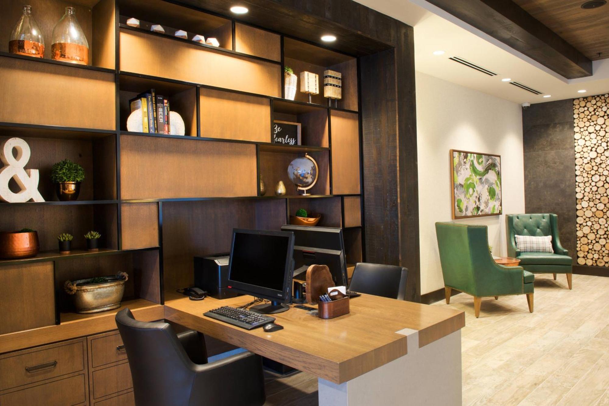Springhill Suites By Marriott Bend Dış mekan fotoğraf