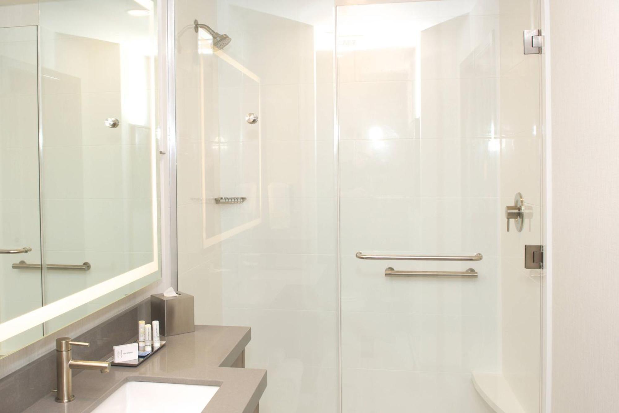 Springhill Suites By Marriott Bend Dış mekan fotoğraf