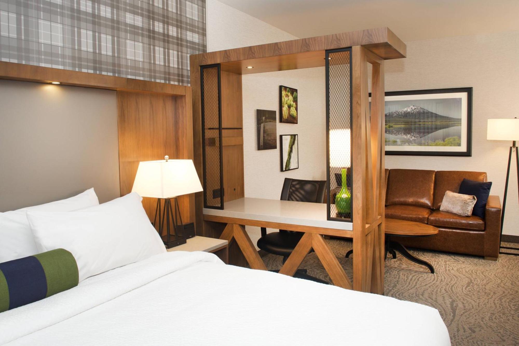 Springhill Suites By Marriott Bend Dış mekan fotoğraf